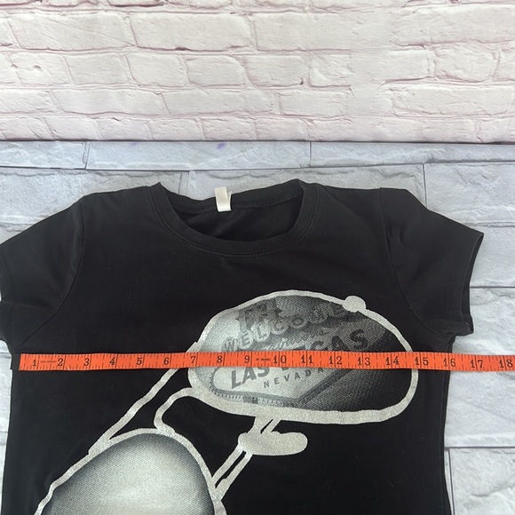 Marilyn Monroe VEGAS short sleeve shirt size XL runs small - Picture 7 of 8